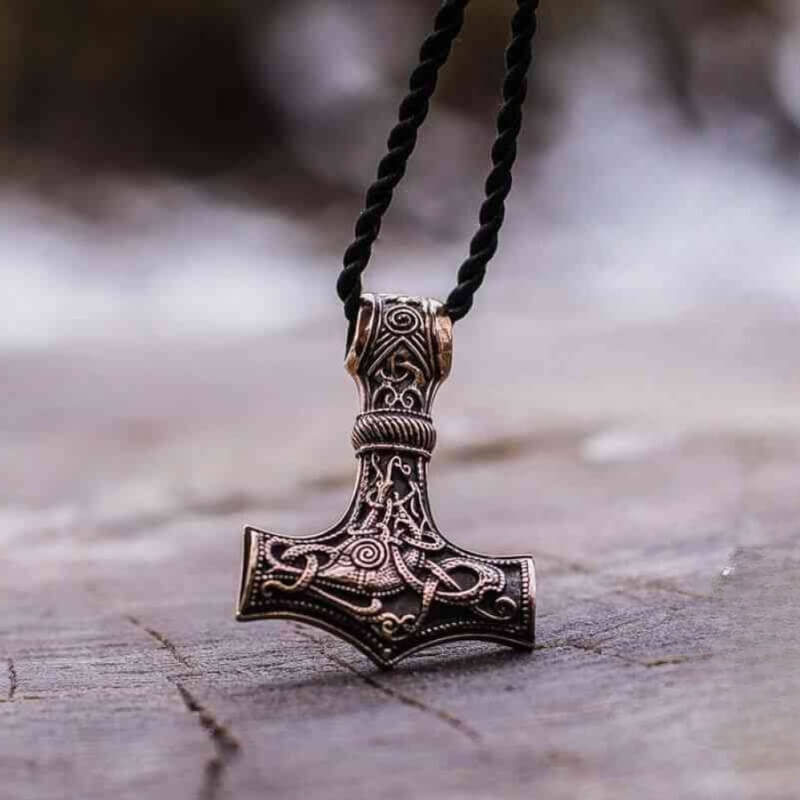 Wolf Head Viking Nordic Mjolnir Stainless Steel Thor Hammer Necklace - King  Chain - PAGAN REBELS