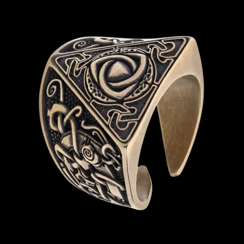 Anillo de bronce nordico estilo Triquetra Mammen hecho a mano