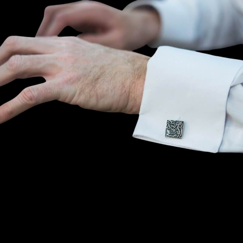 vkngjewelry Bontons de Manchettes Handcrafted Unique Norse Ornament Square v4 Sterling Silver Cufflinks