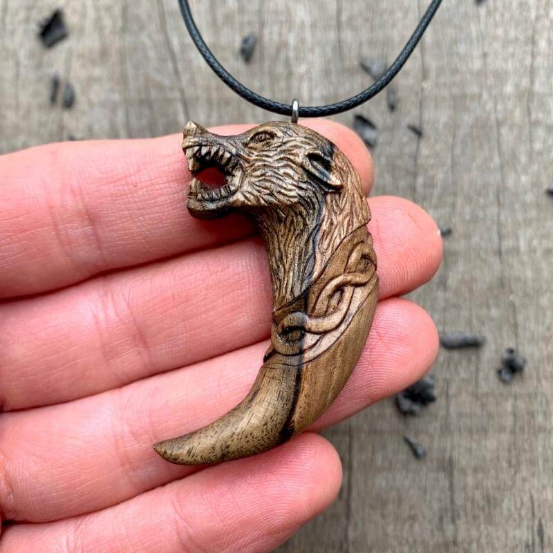 Claw pendant hot sale